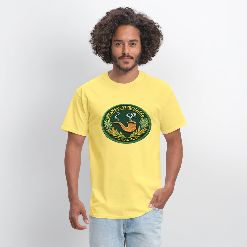 ARKANSAS PIPEFILLERS LOCAL 420 F/B EMBLEMS  Men's T-Shirt - cornsilk