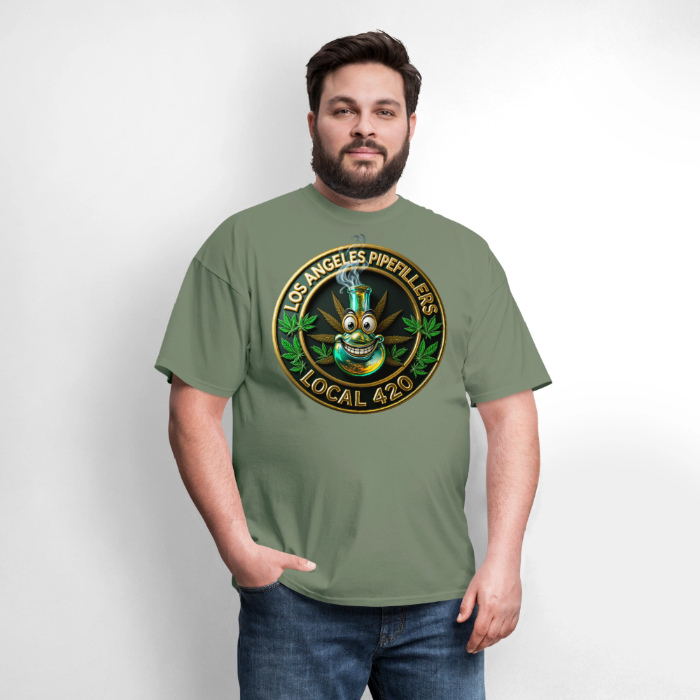 LOS ANGLES PIPEFILLERS LOCAL 420 Men's T-Shirt - military green
