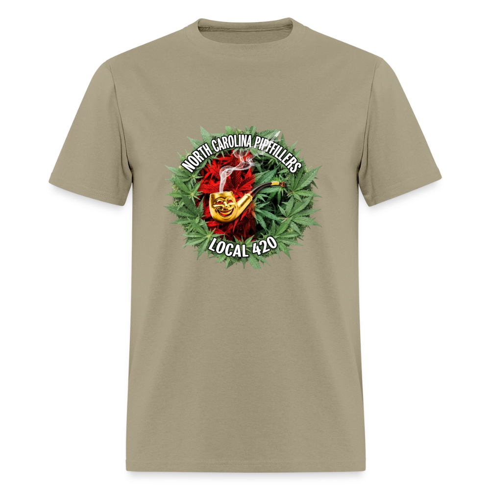 NORTH CAROLINA PIPEFILLERS LOCAL 420 Men's T-Shirt - khaki