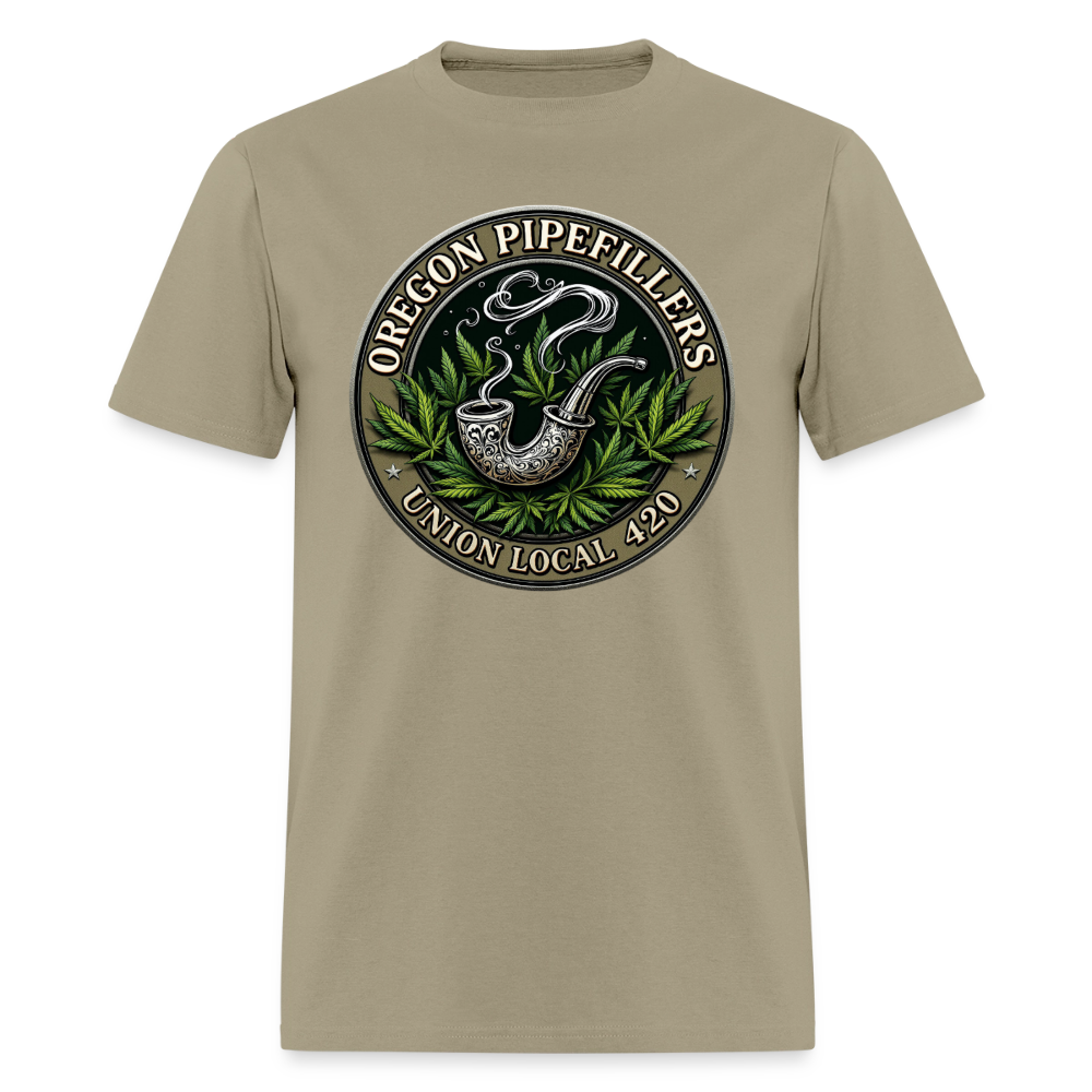 OREGON PIPEFILLERS LOCAL 420 Men's T-Shirt - khaki