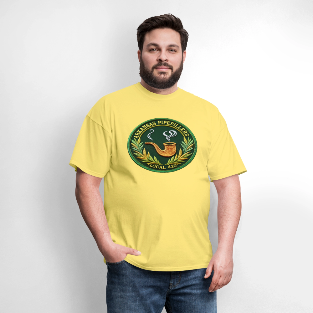 ARKANSAS PIPEFILLERS LOCAL 420 F/B EMBLEMS  Men's T-Shirt - cornsilk