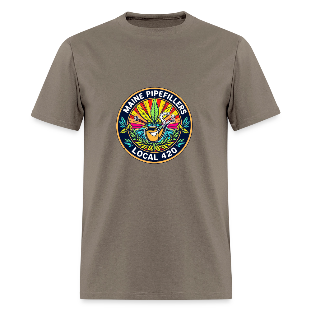 MAINE PIPEFILLERS LOCAL 420 Men's T-Shirt - safari