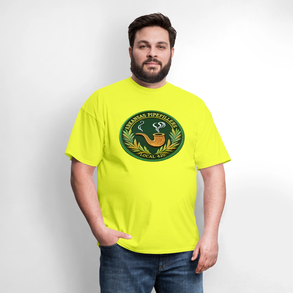 ARKANSAS PIPEFILLERS LOCAL 420 F/B EMBLEMS  Men's T-Shirt - safety green
