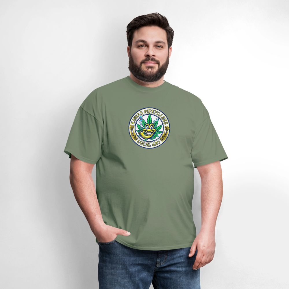 KANSAS PIPEFILLERS LOCAL 420 Men's T-Shirt - military green