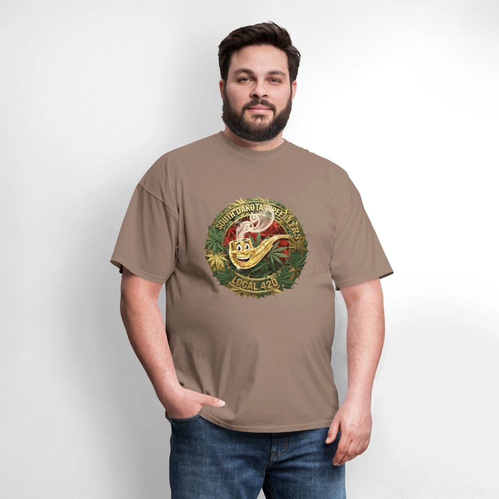 SOUTH DAKOTA PIPEFILLERS LOCAL 420 Men's T-Shirt - safari