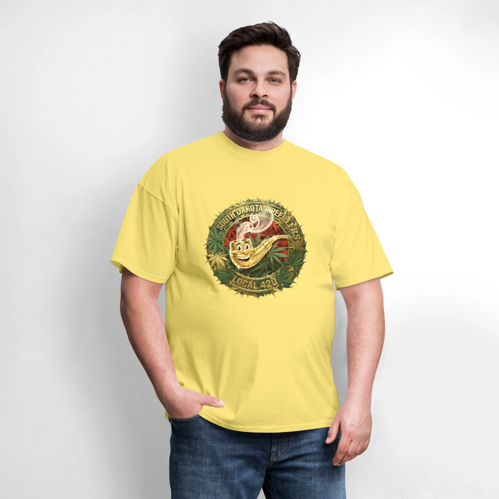 SOUTH DAKOTA PIPEFILLERS LOCAL 420  F/B DESIGN Men's T-Shirt - cornsilk