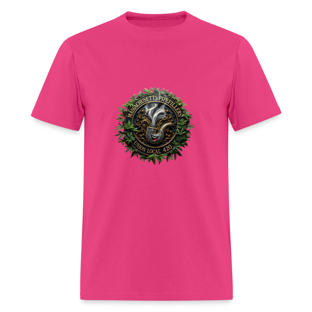 MASSACHUSETTS PIPEFILLERS UNION LOCAL 420 Men's T-Shirt - fuchsia