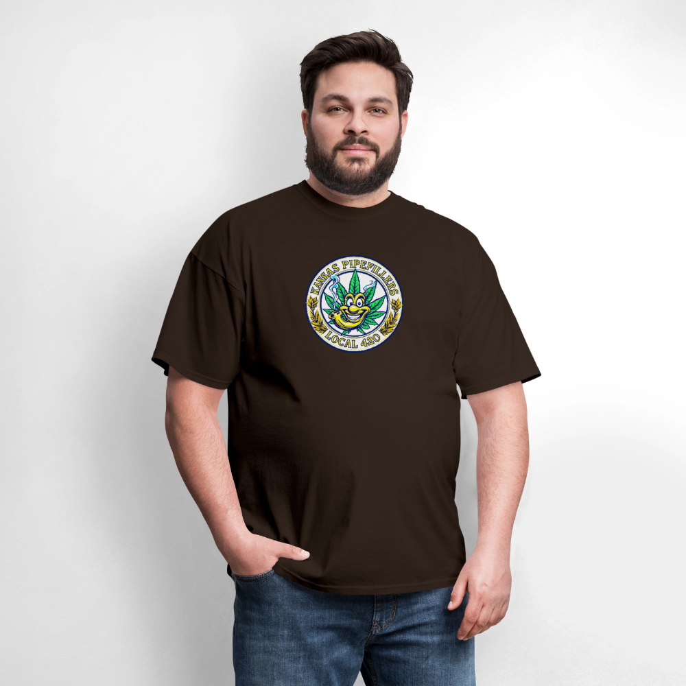 KANSAS PIPEFILLERS LOCAL 420 Men's T-Shirt - brown
