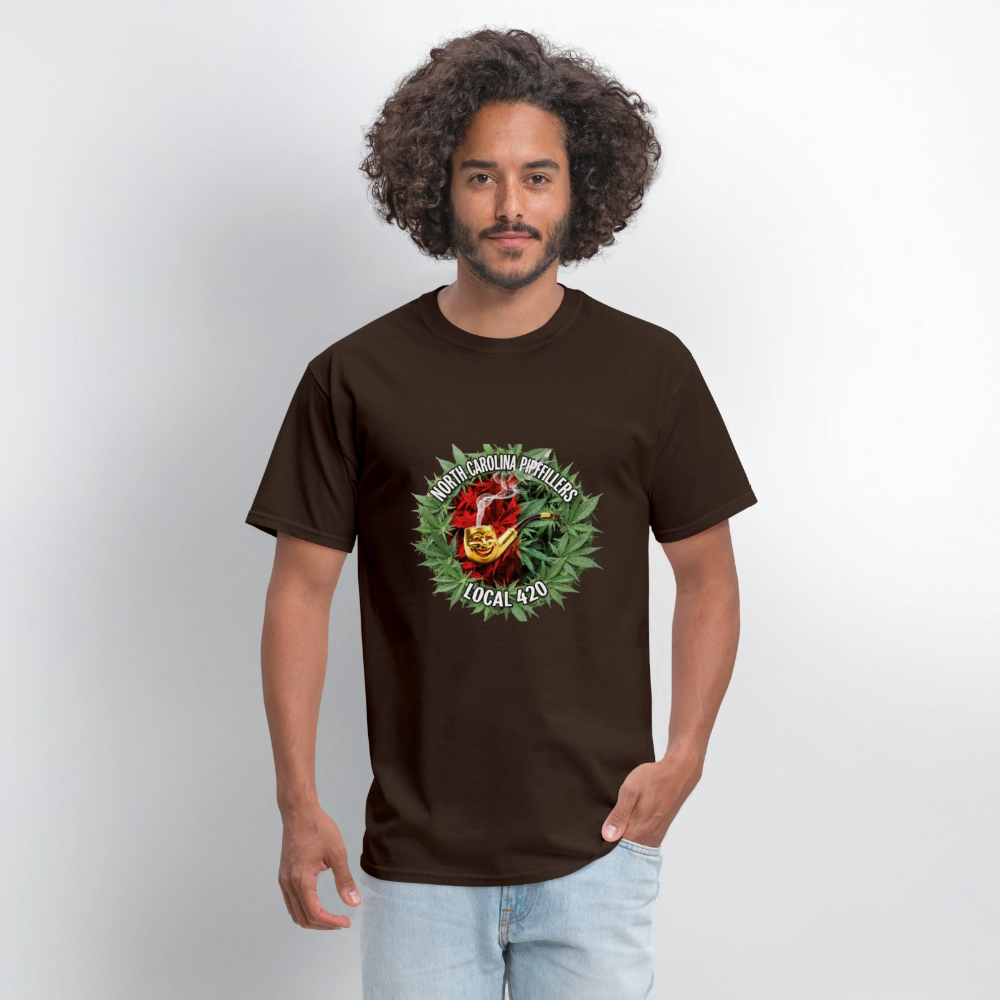 NORTH CAROLINA PIPEFILLERS LOCAL 420 Men's T-Shirt - brown