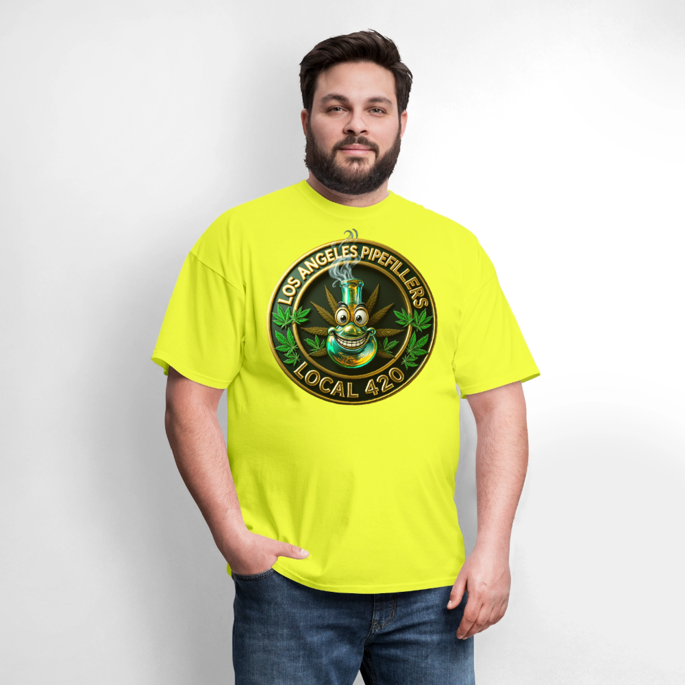 LOS ANGLES PIPEFILLERS LOCAL 420 2 EMBLEM Men's T-Shirt - safety green
