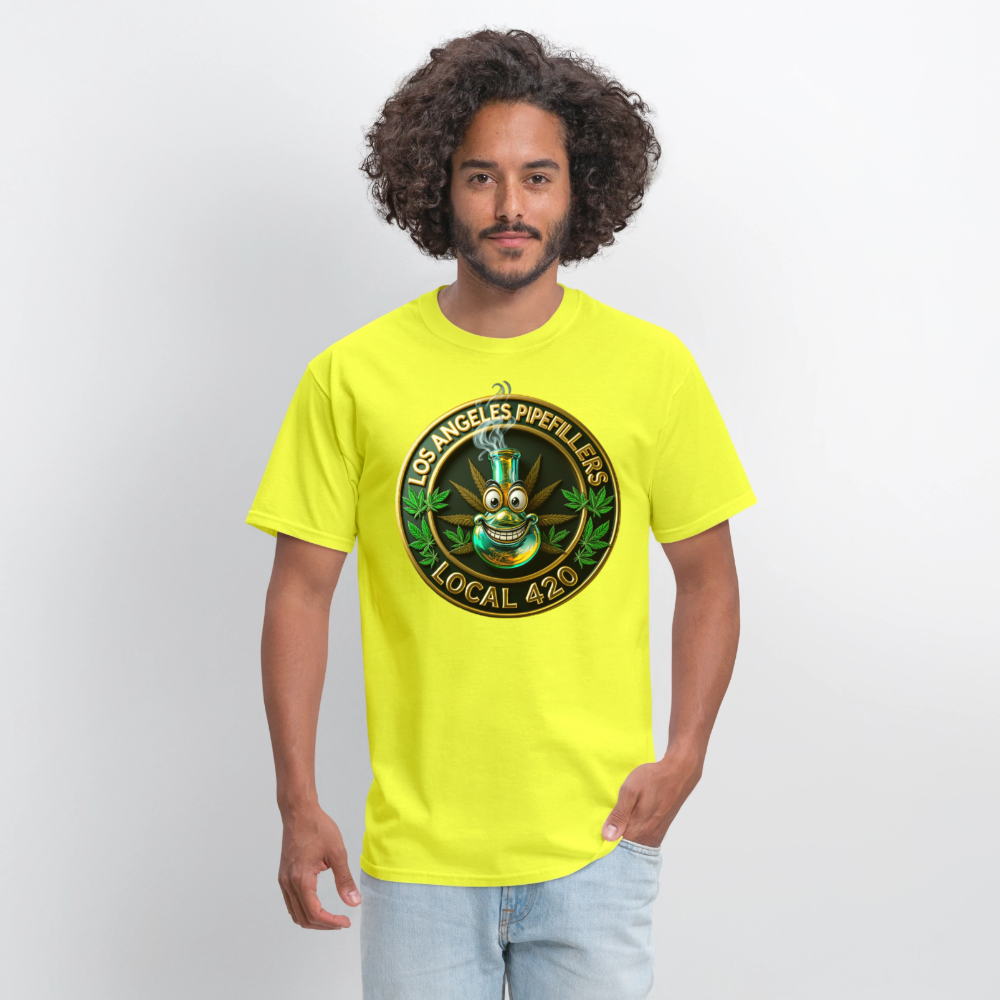 LOS ANGLES PIPEFILLERS LOCAL 420 2 EMBLEM Men's T-Shirt - safety green