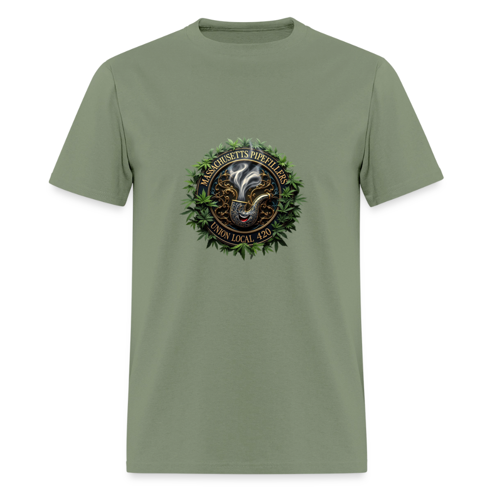 MASSACHUSETTS PIPEFILLERS UNION LOCAL 420 Men's T-Shirt - military green