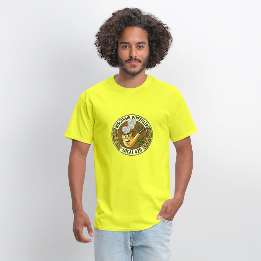 WISCONSIN PIPEFILLERS LOCL 420 F/B DESIGN Men's T-Shirt - safety green